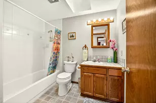 2366 Winslow Park Dr, Medford, OR 97504 - Photo 33