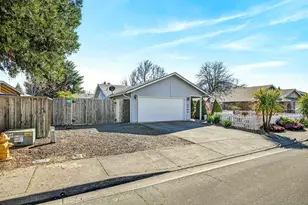 2366 Winslow Park Dr, Medford, OR 97504 - Photo 41