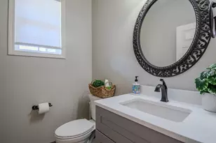 3059 Sycamore Wy, Medford, OR 97504 - Photo 15