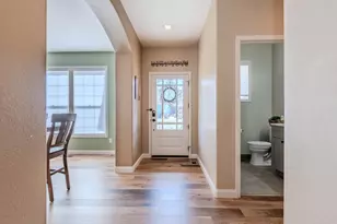 3059 Sycamore Wy, Medford, OR 97504 - Photo 5