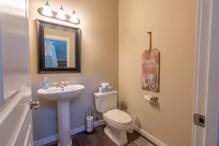 11110 Village Loop, Redmond, OR 97756 - Photo 5