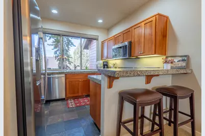 11110 Village Loop, Redmond, OR 97756 - Photo 7