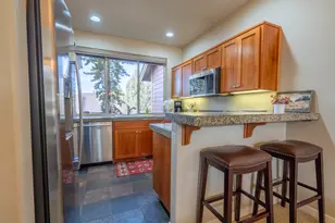 11110 Village Loop, Redmond, OR 97756 - Photo 7