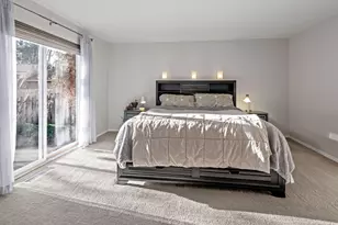 20029 Rock Bluff Cir, Bend, OR 97702 - Photo 11