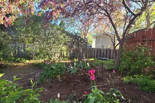 20029 Rock Bluff Cir, Bend, OR 97702 - Photo 23