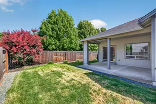 989 Pendleton Dr, Medford, OR 97501 - Photo 21