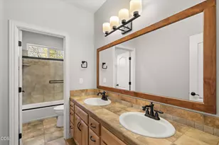 1868 NW F St, Grants Pass, OR 97526 - Photo 25