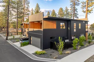 505 N Pine St, Sisters, OR 97759 - Photo 3