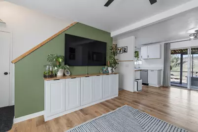 2030 Sargent Avenue, Klamath Falls, OR 97601 - Photo 13