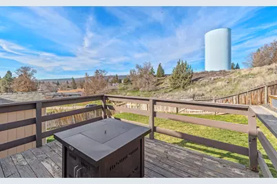 2030 Sargent Avenue, Klamath Falls, OR 97601 - Photo 29