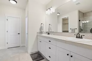 1227 NE Hoover Loop, Bend, OR 97701 - Photo 23