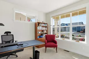 1227 NE Hoover Loop, Bend, OR 97701 - Photo 31