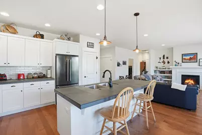 1227 NE Hoover Loop, Bend, OR 97701 - Photo 17