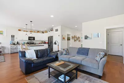 1227 NE Hoover Loop, Bend, OR 97701 - Photo 13