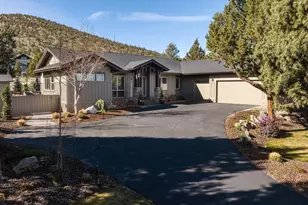 10258 Sundance Ridge Loop, Redmond, OR 97756 - Photo 3