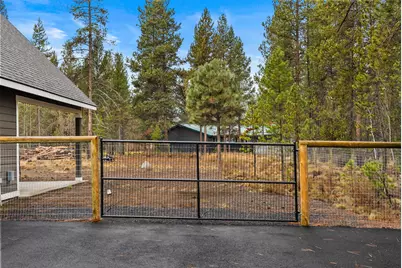 17008 Sharp Drive, Bend, OR 97707 - Photo 7