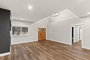 17008 Sharp Dr, Bend, OR 97707 - Photo 13