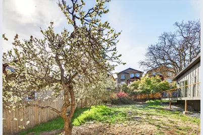 463 E Hersey Street, Ashland, OR 97520 - Photo 25