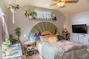 1539 Grand Ave, Medford, OR 97504 - Photo 5