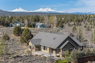 6720 NW Larch Drive, Redmond, OR 97756 - Photo 1