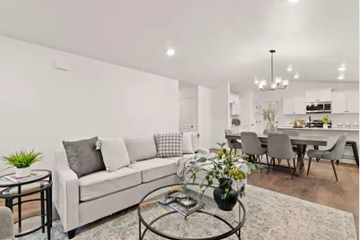 407 NW Monte Vista Avenue #123, Madras, OR 97741 - Photo 5