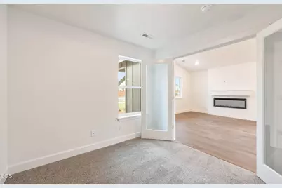 407 NW Monte Vista Avenue #123, Madras, OR 97741 - Photo 21