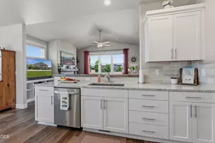 1636 NE Hudspeth Rd, Prineville, OR 97754 - Photo 11