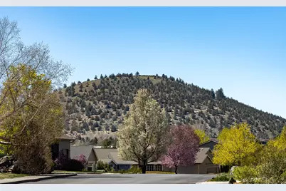 3030 NE Stanton Avenue, Bend, OR 97701 - Photo 41