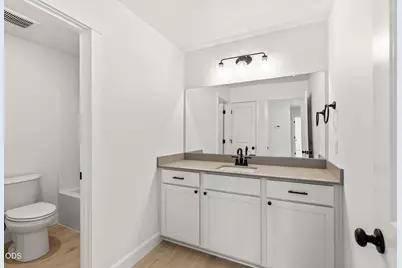 363 NW Monte Vista Avenue #05, Madras, OR 97741 - Photo 17