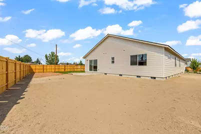 363 NW Monte Vista Avenue #05, Madras, OR 97741 - Photo 25