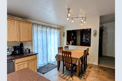 19877 Mahogany Street, Bend, OR 97702 - Photo 5