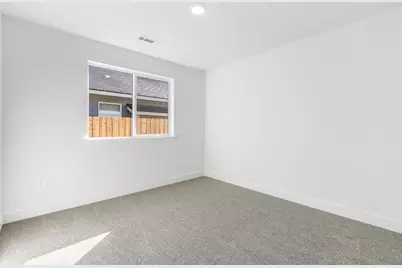 432 NW Monte Vista Avenue #125, Madras, OR 97741 - Photo 7