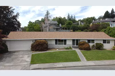 108 NW Sunhill Drive, Grants Pass, OR 97526 - Photo 1