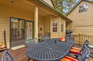 18063 Maury Mountain Ln, Sunriver, OR 97707 - Photo 27