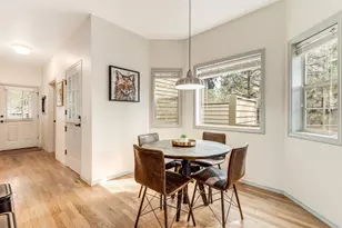 18063 Maury Mountain Ln, Sunriver, OR 97707 - Photo 19