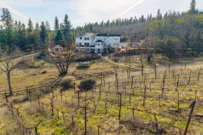 80 Placer Hill Drive, Jacksonville, OR 97530 - Photo 119