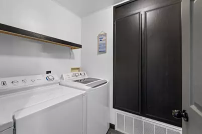 633 E Archwood #UNIT 86, Eagle Point, OR 97524 - Photo 13