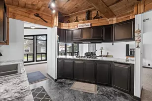 633 E Archwood, Eagle Point, OR 97524 - Photo 9