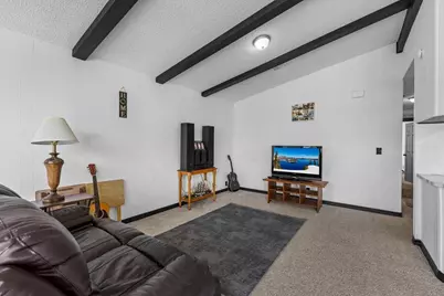 633 E Archwood #UNIT 86, Eagle Point, OR 97524 - Photo 5