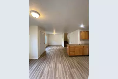 2904 SW Juniper Avenue, Redmond, OR 97756 - Photo 5