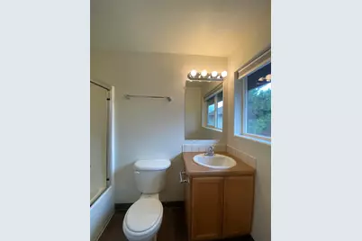 2904 SW Juniper Avenue, Redmond, OR 97756 - Photo 7