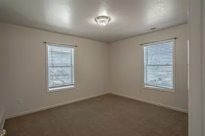 827 Blackberry Lane, Ashland, OR 97520 - Photo 15