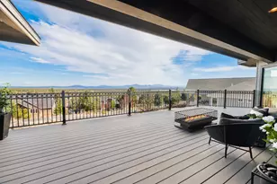 10504 Bitterbrush Ct, Redmond, OR 97756 - Photo 21