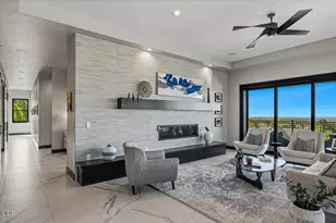 10504 Bitterbrush Ct, Redmond, OR 97756 - Photo 15
