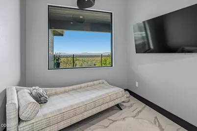 10504 Bitterbrush Court, Redmond, OR 97756 - Photo 45