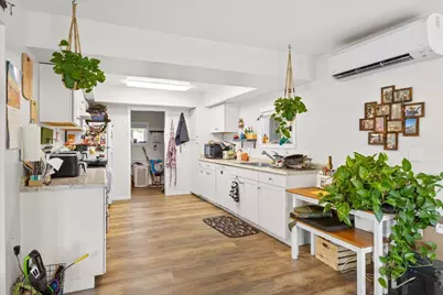 372 Ogara Street, Medford, OR 97501 - Photo 7