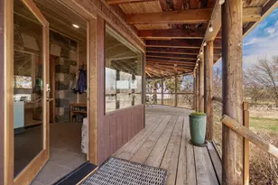 61900 Anker Ln, Bend, OR 97702 - Photo 3