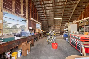 61900 Anker Ln, Bend, OR 97702 - Photo 55