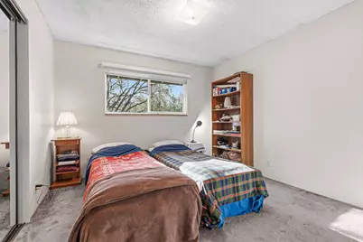 200 Hornet Lane, Grants Pass, OR 97527 - Photo 33