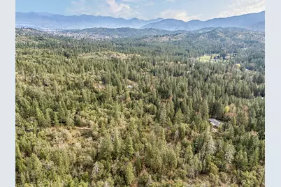 200 Hornet Lane, Grants Pass, OR 97527 - Photo 49